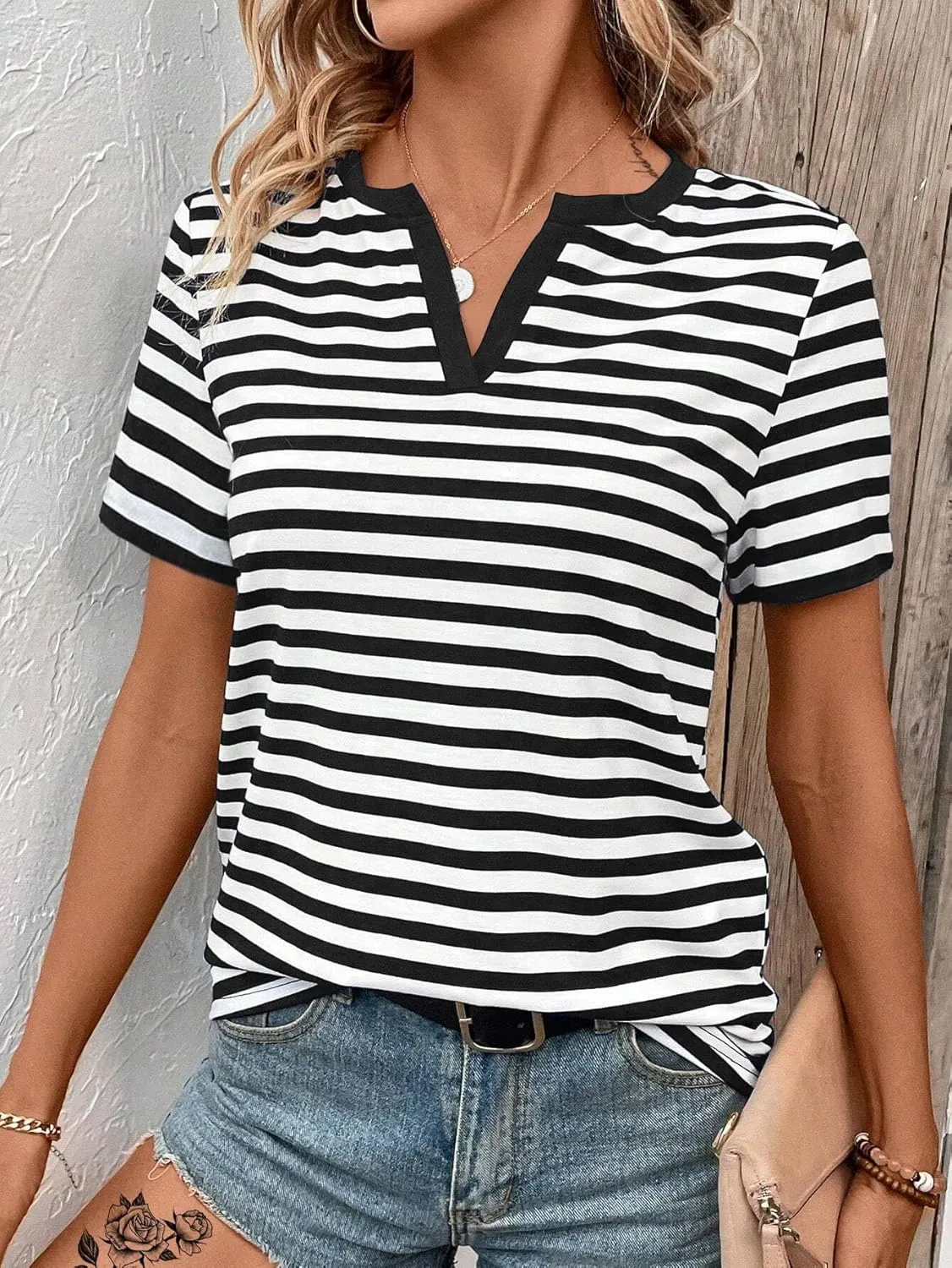 LilyCoco Women's Striped Shirt Short Sleeve Color Block Tops Notched Neck Summer Tee